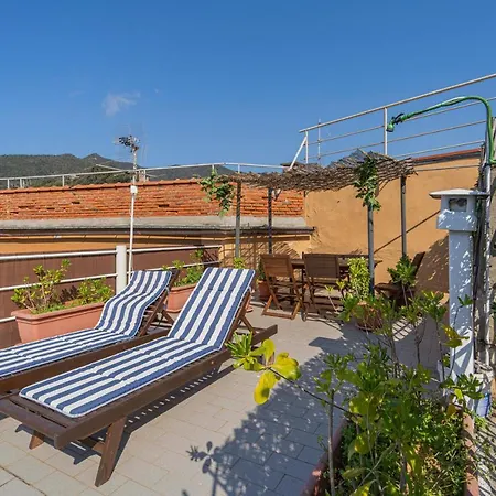 012 - Loft Terrazza Privata Gigante, In Centro A 100m Dal Mare E *