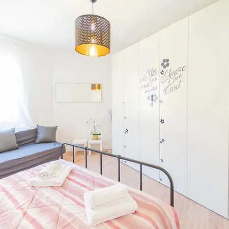 012 - Loft Terrazza Privata Gigante, In Centro A 100m Dal Mare E Moneglia
